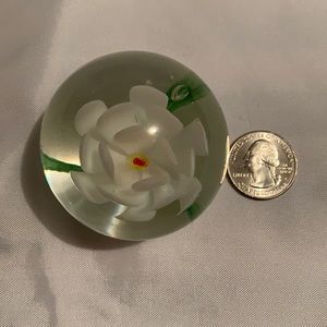 Small white flower glass paperweight